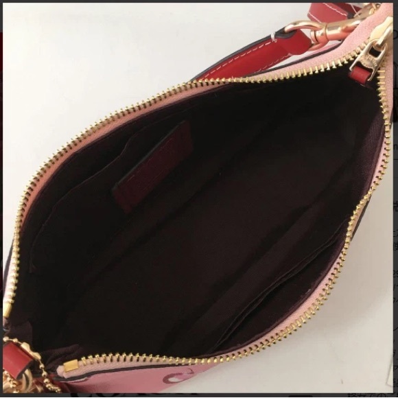 New Coach Pink Cherry Shoulder Bag - Picture 8 of 8
